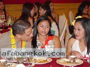 065-filipino-women
