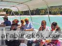 cartagena-women-boat-1104-13